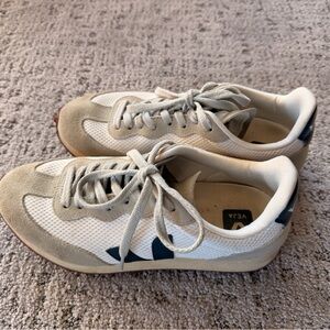 Veja white grey blue rio Branco Sneakers size 9 | 40
